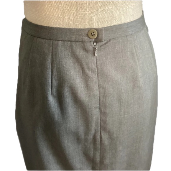 Talora Gray Skirt 95% Wool Lined Size 4 Back Zipper Italian-Made - Picture 6 of 14